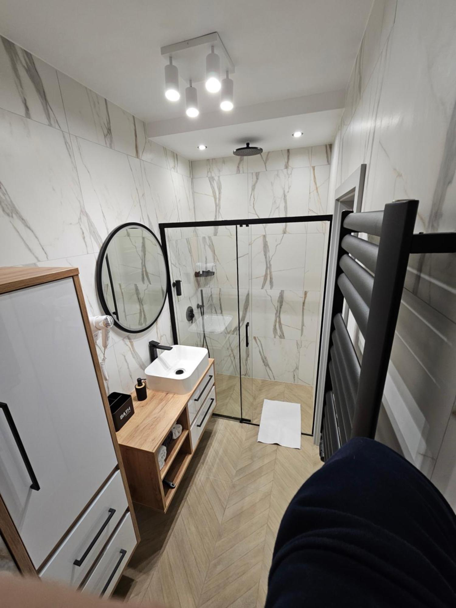 Apartament Konstancji ปีวา ภายนอก รูปภาพ